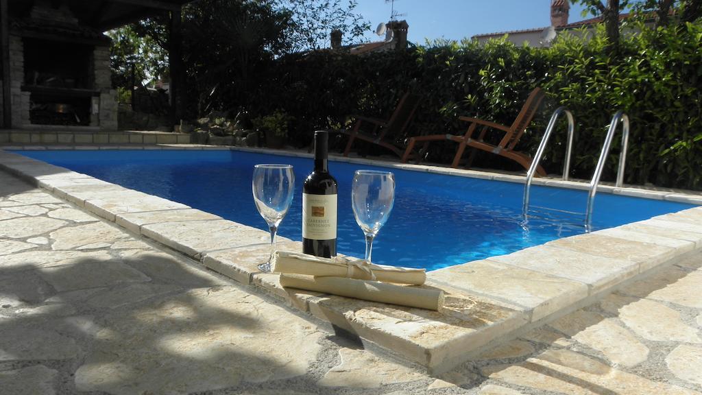 Apartment Klesinger Πόρετς Δωμάτιο φωτογραφία