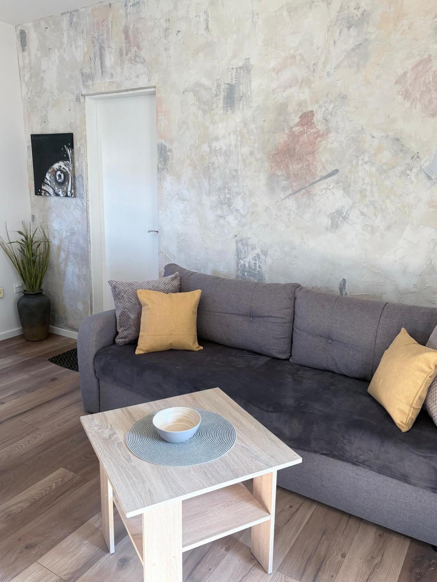 Apartment Klesinger Πόρετς Εξωτερικό φωτογραφία