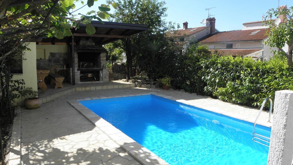 Apartment Klesinger Πόρετς Δωμάτιο φωτογραφία